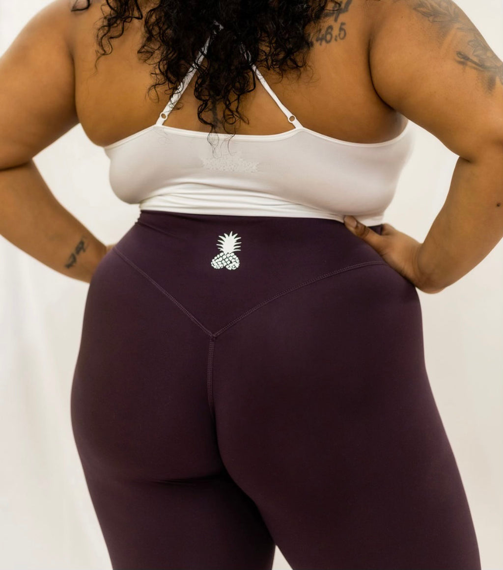 Seamless Plum Phineapple Leggings