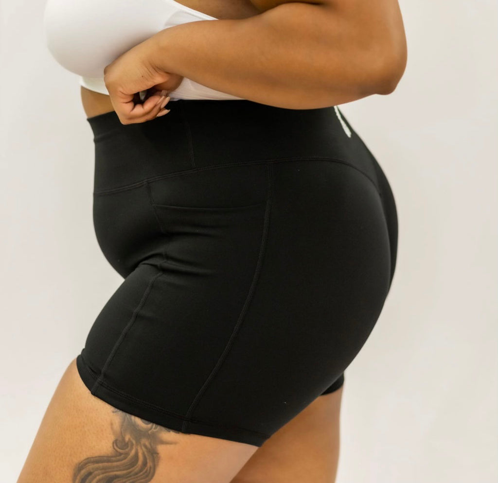 Seamless Black Phineapple Workout Shorts